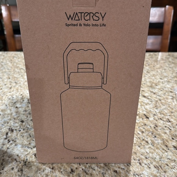 Watersy half gallon jug - Picture 4 of 8